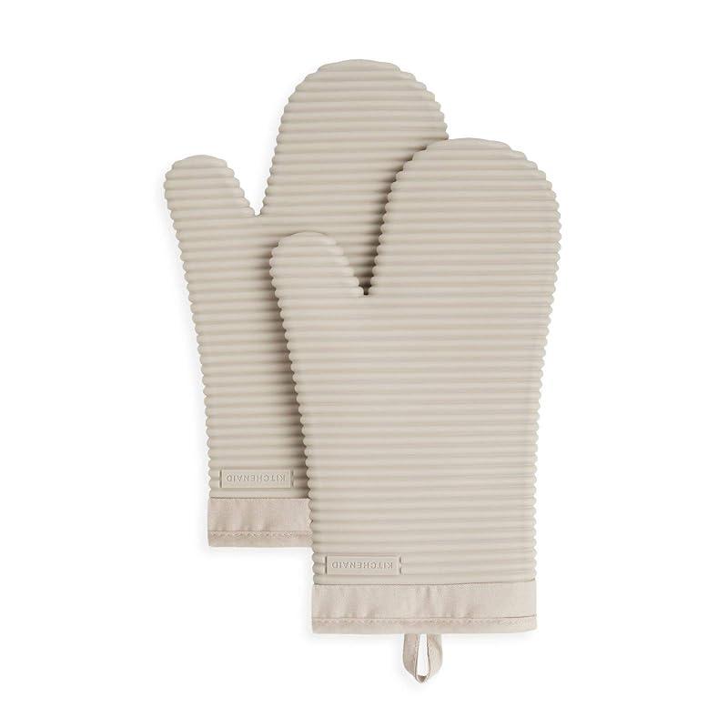 Reliable Protection and Comfort: KitchenAid Silicone Mitts Shine!