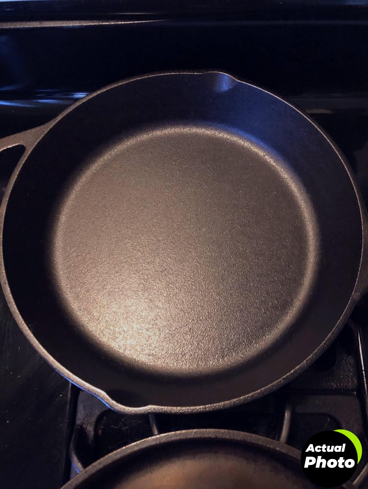 lodge-cast-iron-skillet-10-inch-foto-1