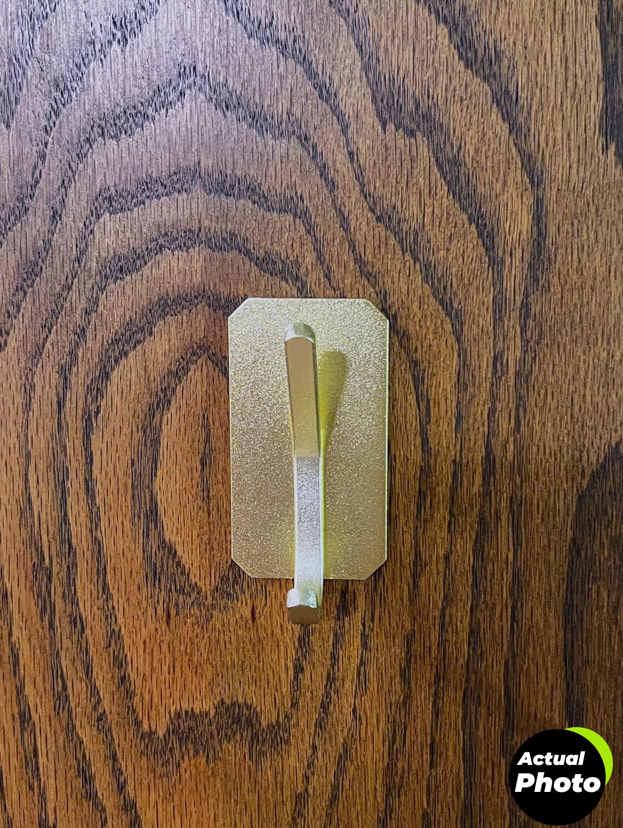 paoli-adhesive-hooks-gold-4pc-foto-1